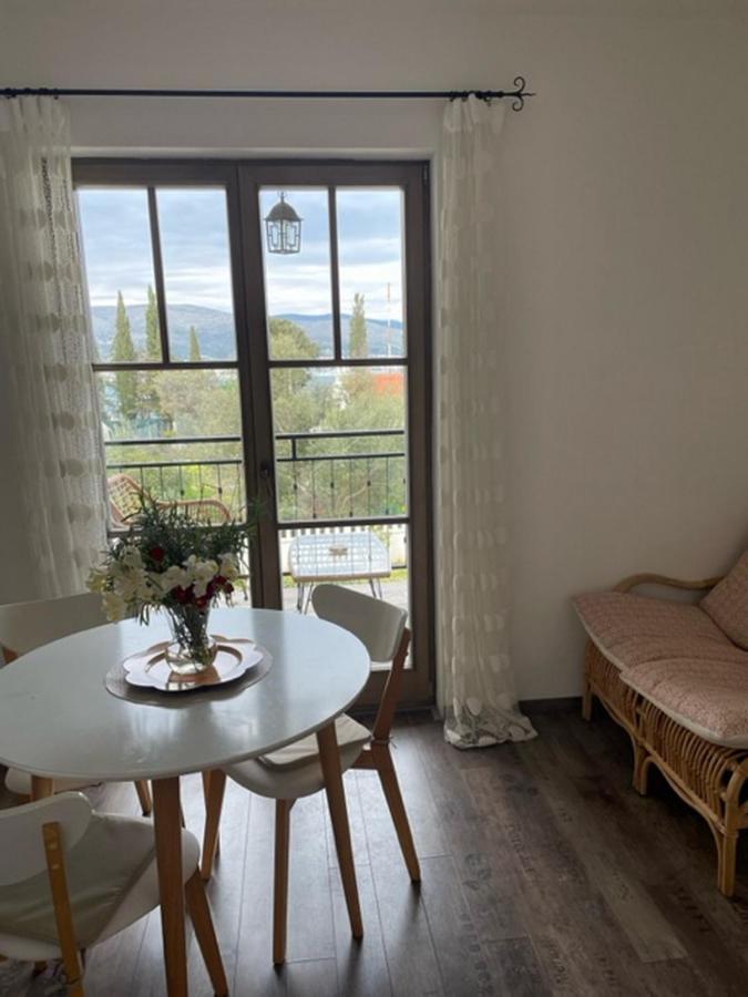 Apartments Villa Kameja Округ-Доньи Экстерьер фото